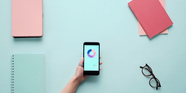 digital-marketing-on-phone