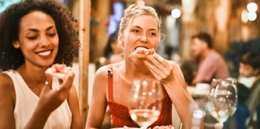women-eating-out-at-a-restaurant