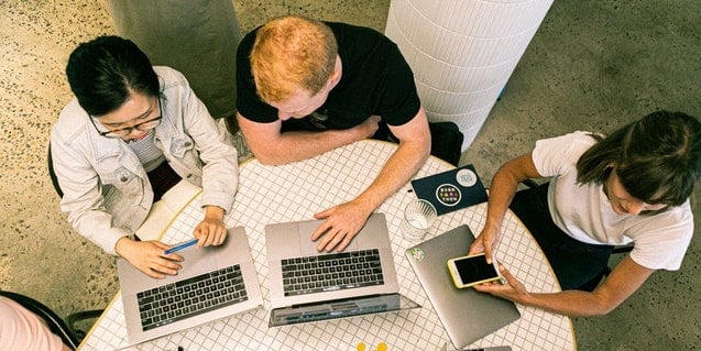 work-team-with-computers