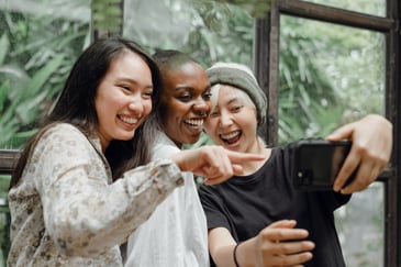 group-taking-selfie